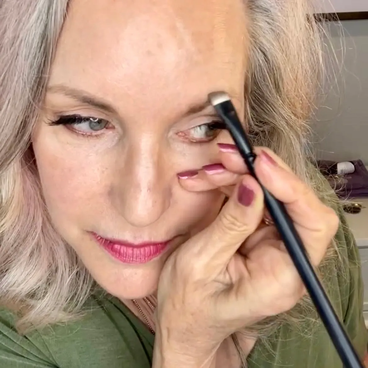 Fine Angle Liner & Brow Brush