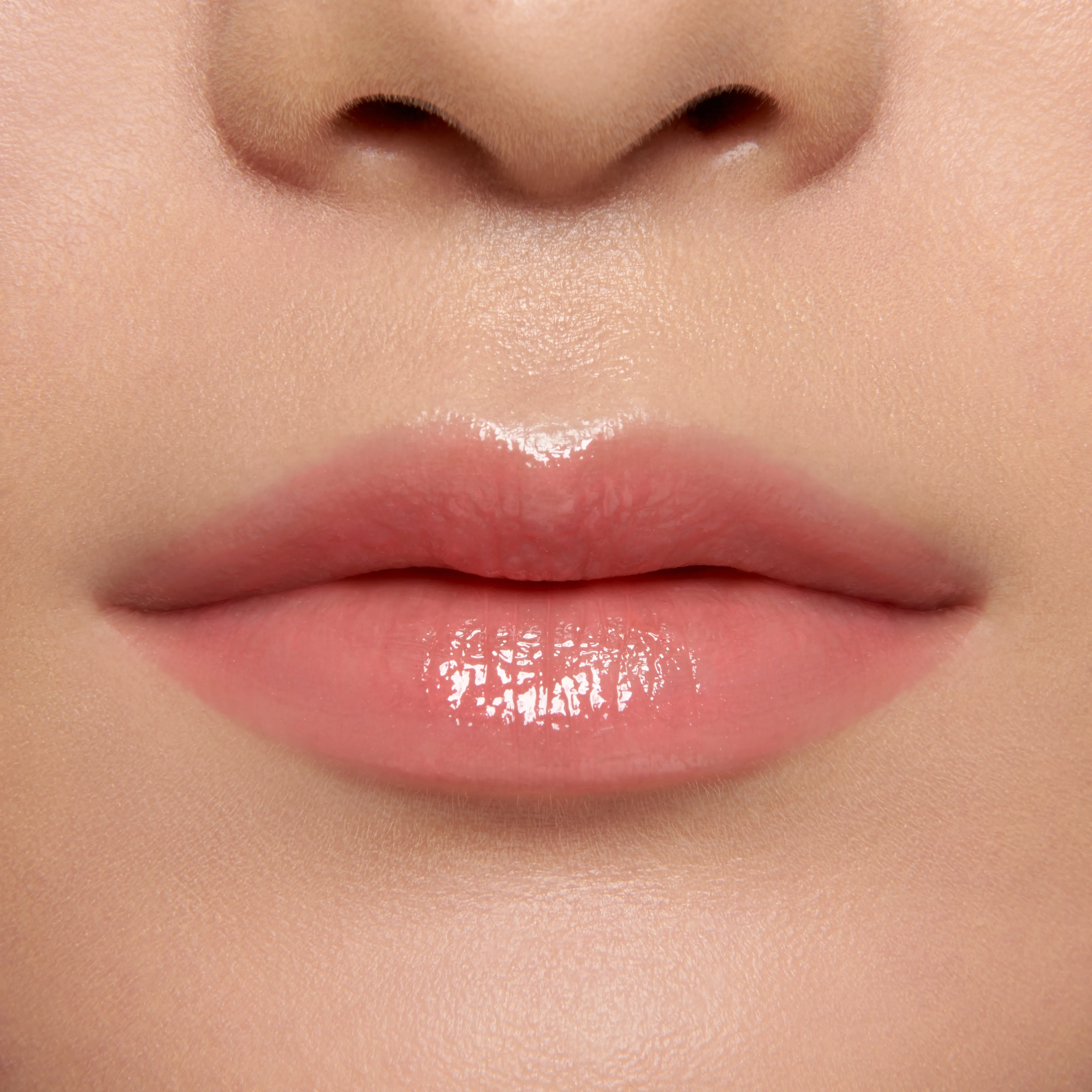 Go Lightly (Gloss Embrace Lip Gloss)