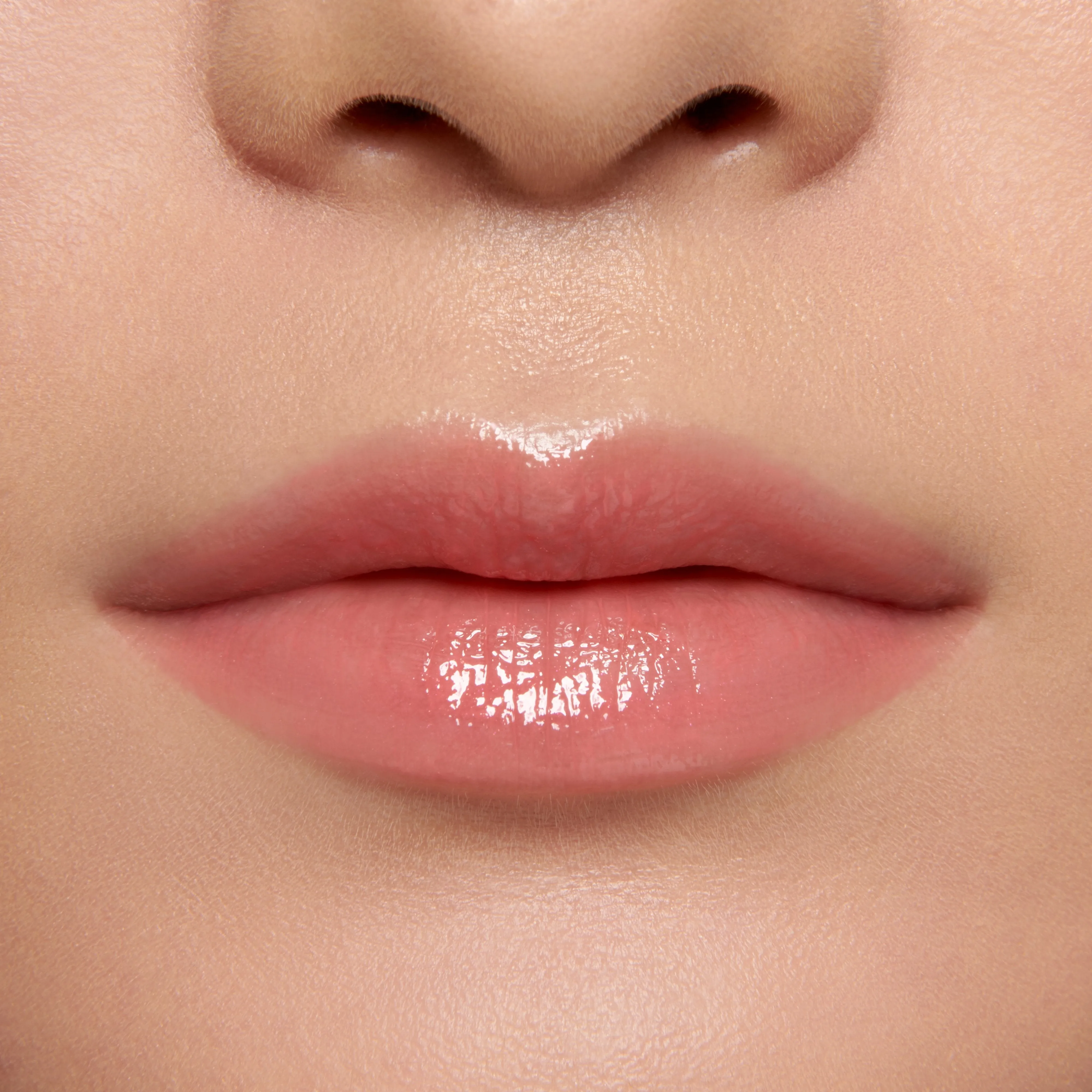 Go Lightly (Gloss Embrace Lip Gloss)