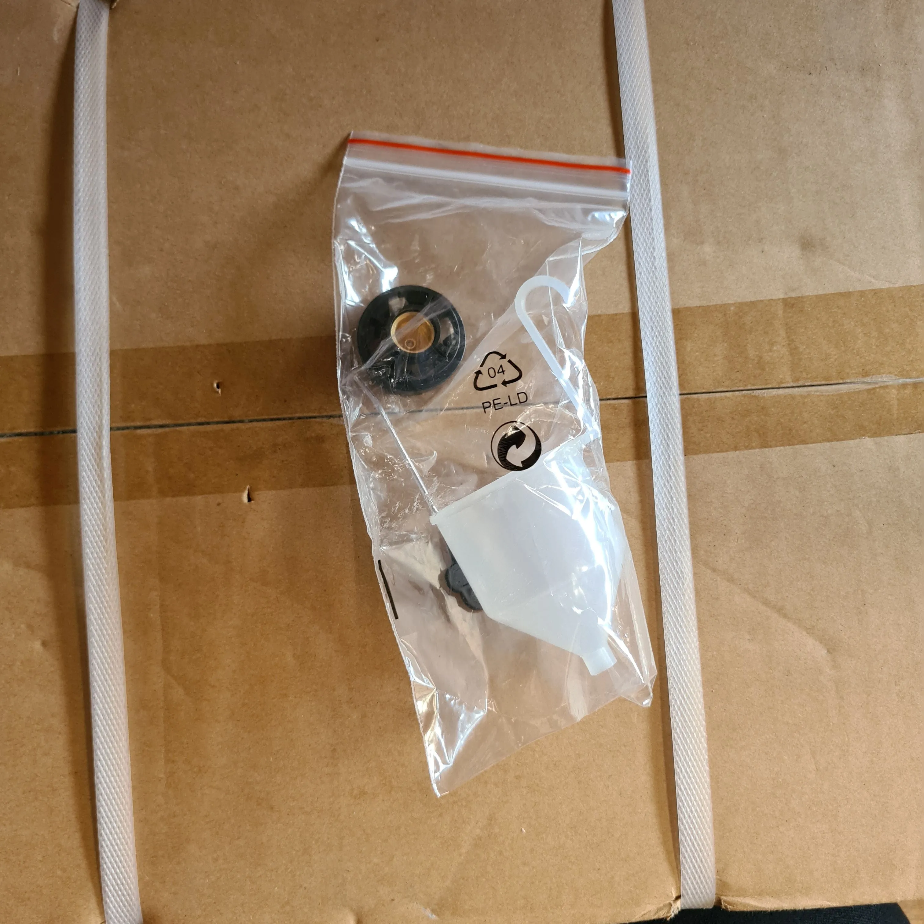 Joustmax Cordless Spray Gun 24V 2.0 Ah | Model : SGE-JST81018