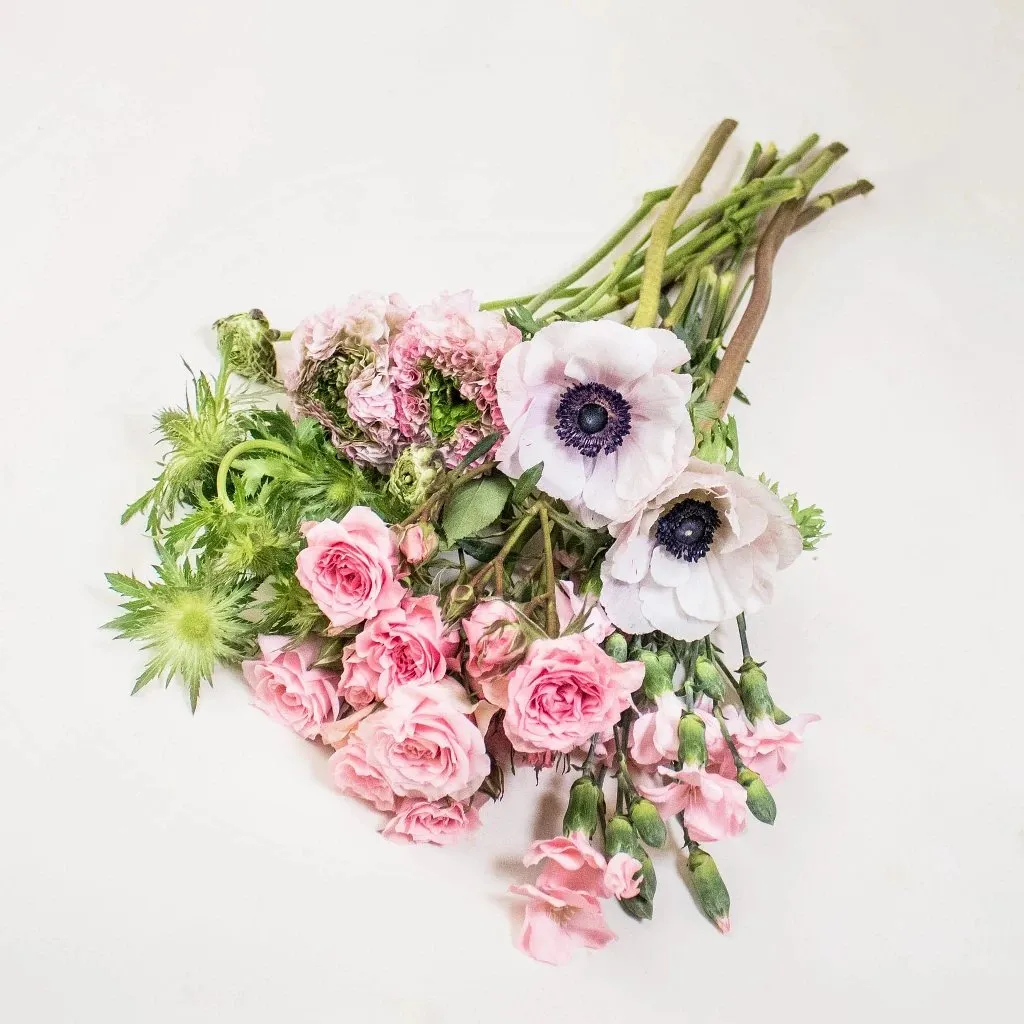 Scoop of Pink DIY Flower Kit