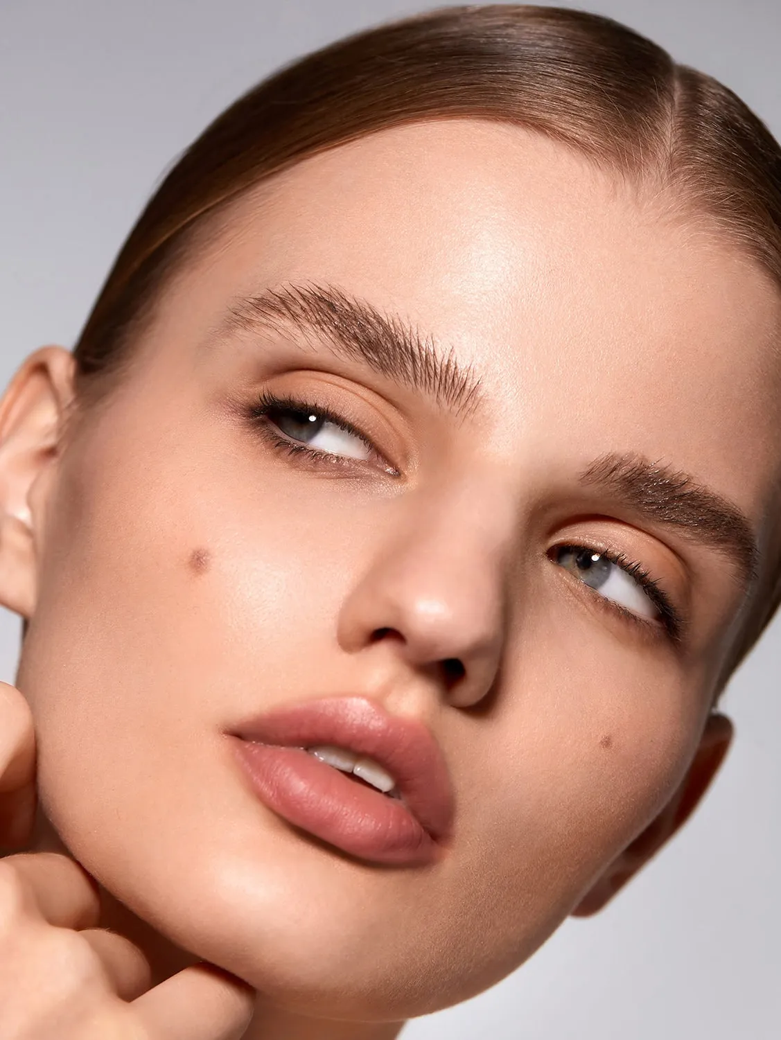SHEGLAM Brow Raising Wax Stick Taupe