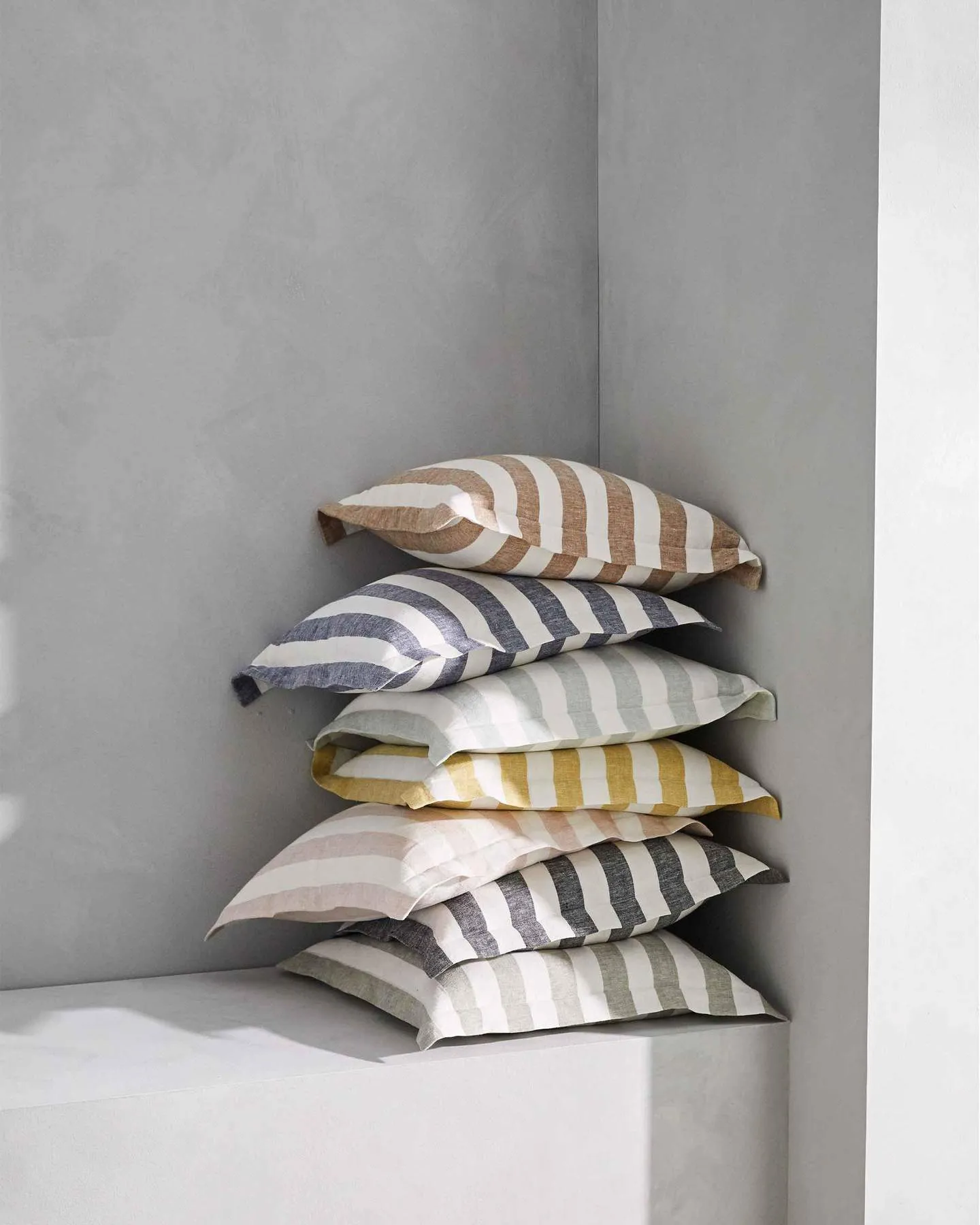 Weave Home Vito Cushion, Linen